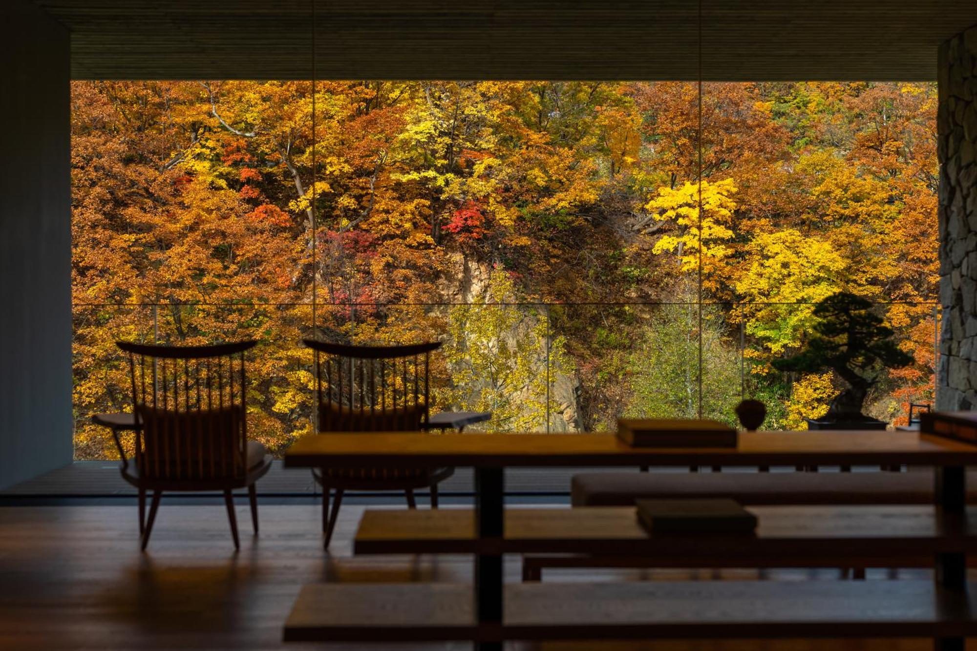 Chalet Ivy Jozankei Hotel Sapporo Exterior photo